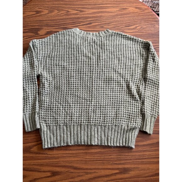 American Eagle Outfitters celery green v-neck sweater size XS NWT - Picture 2 of 10